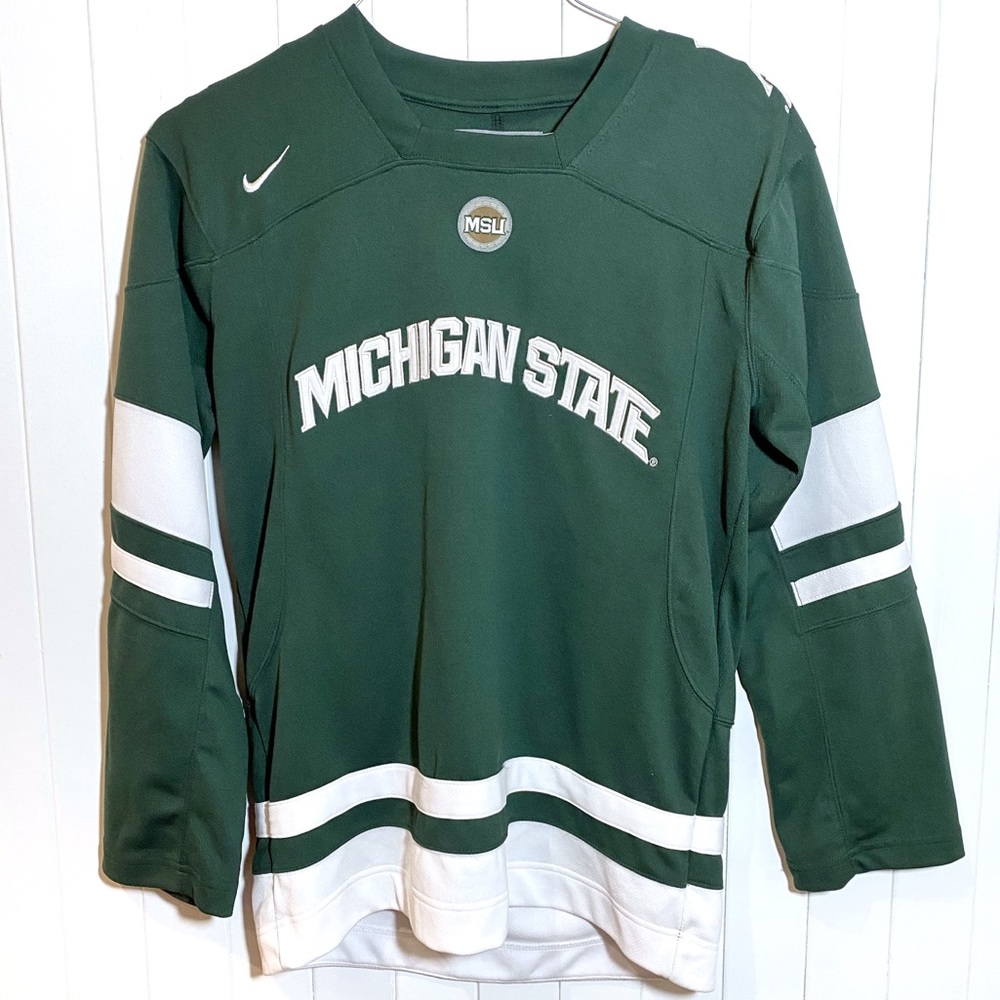Michigan State Hockey Jersey. Boys 16-18.